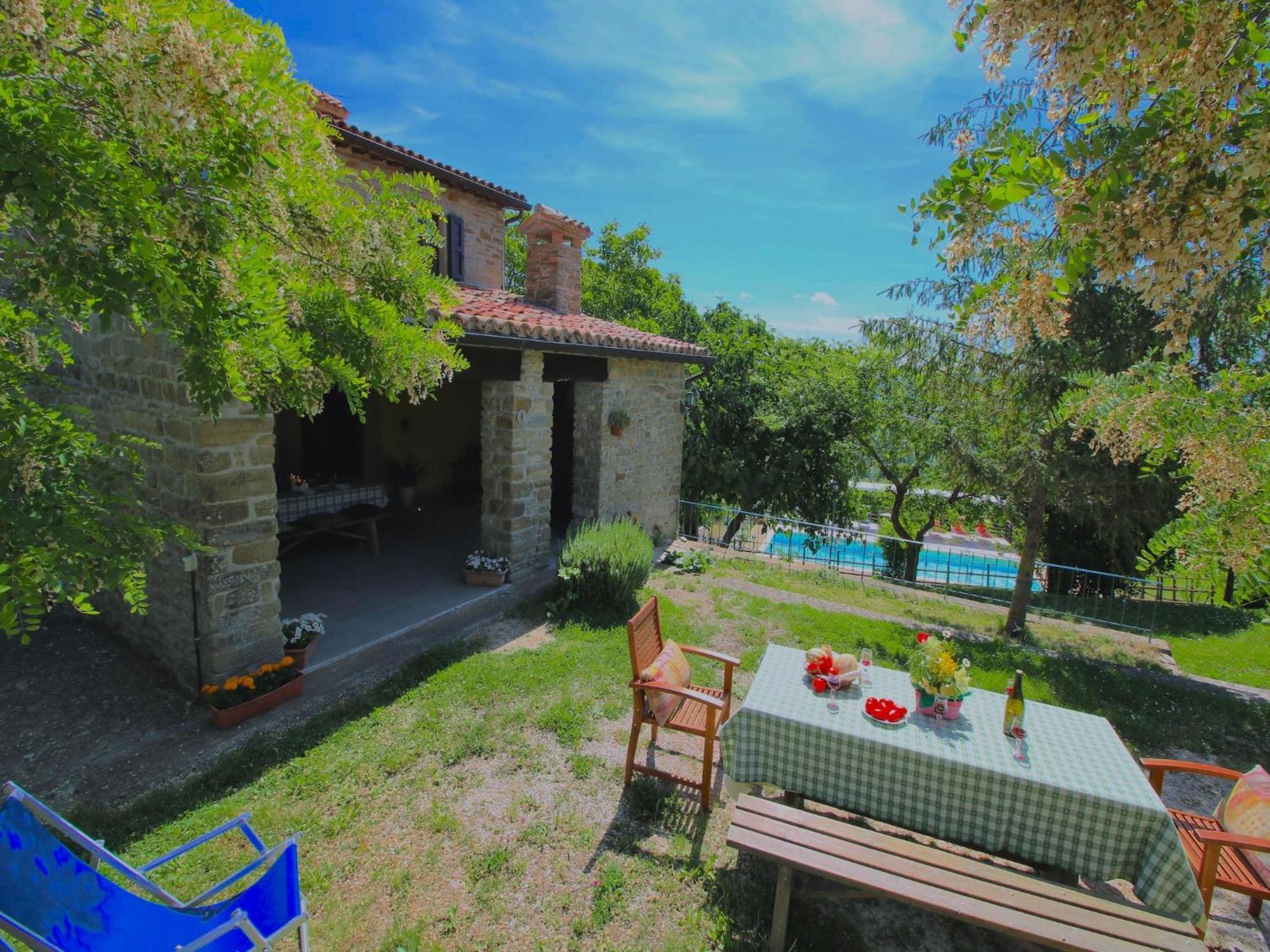 Farmhouse In Apecchio With Swimming Pool Terrace Garden Exterior photo